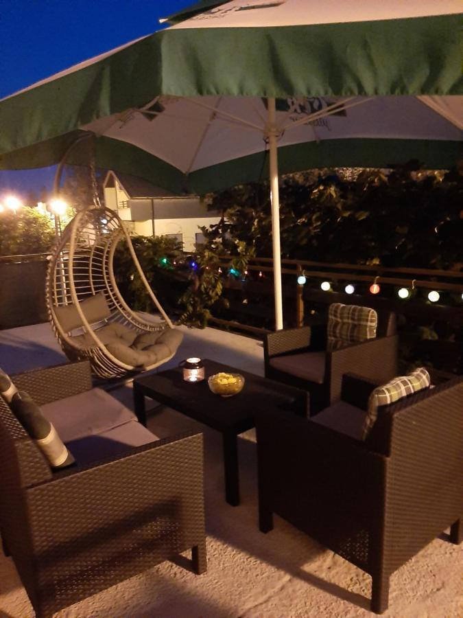 Apartment Vir Карловац Екстериор снимка