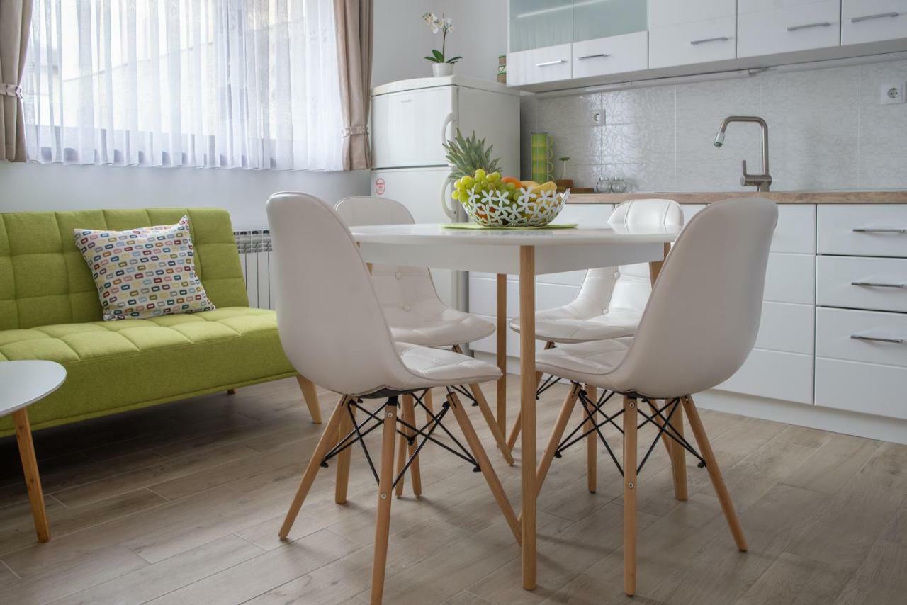 Apartment Vir Карловац Екстериор снимка